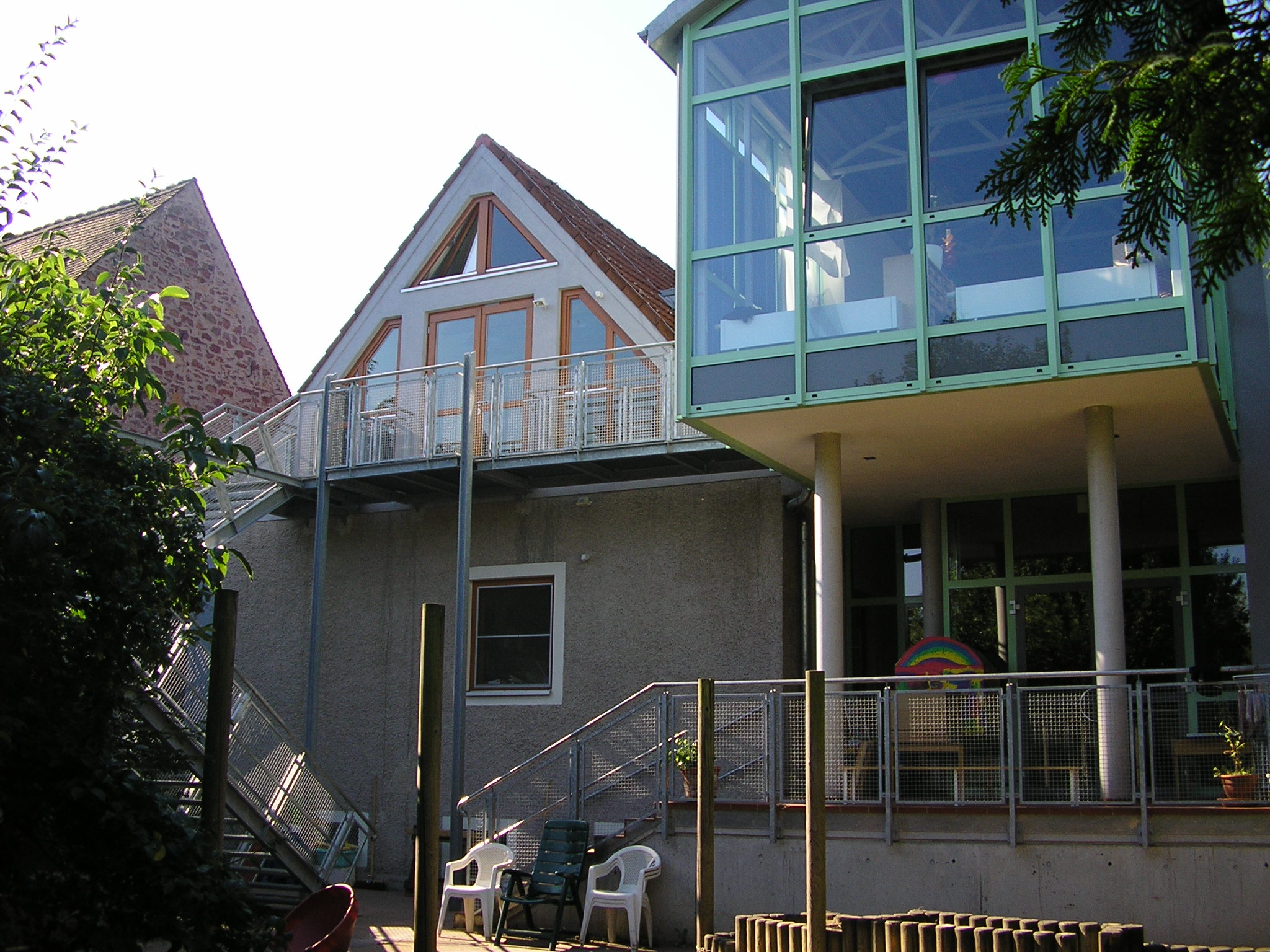 Kinderhaus auf dem Pfarrhof Wixhausen.de