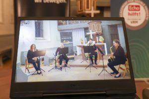 Blasorchester-Ensembles im virtuellen Benefizkonzert